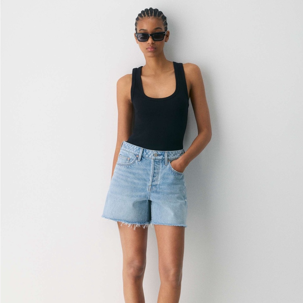 Aritzia Denim Forum The Ex-boyfriend Hi Mid-thigh Denim Short size 25